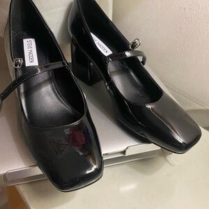 Steve Madden Black Patent Mary Jane Block Heels